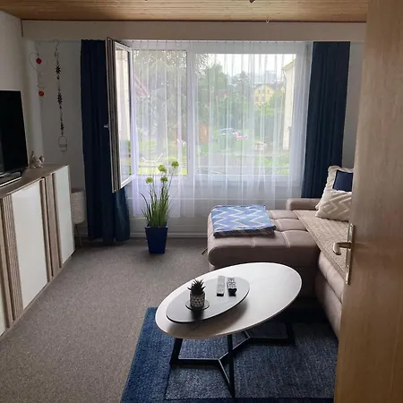 아파트 Dachwohnung *